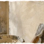 Chaux enduit : mur en rénovation enduit à la chaux minéral brossé