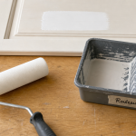 Rouleau en mousse pour quelle peinture : glycéro et vernis, bac à peinture