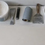 Temps séchage enduit lissage avant ponçage, enduit prêt à poncer sur plaque de plâtre